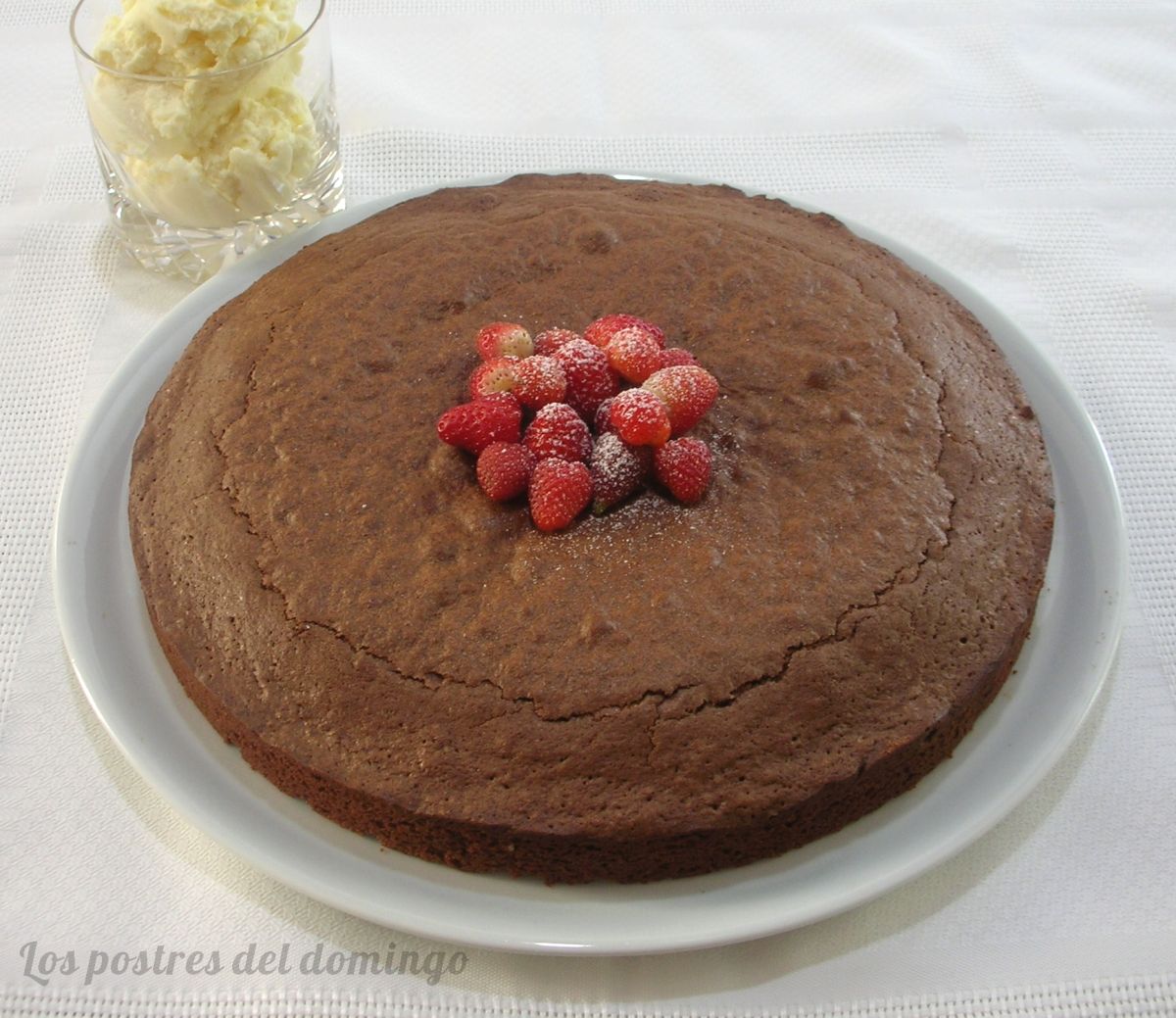 Brownie con mascarpone y fresas