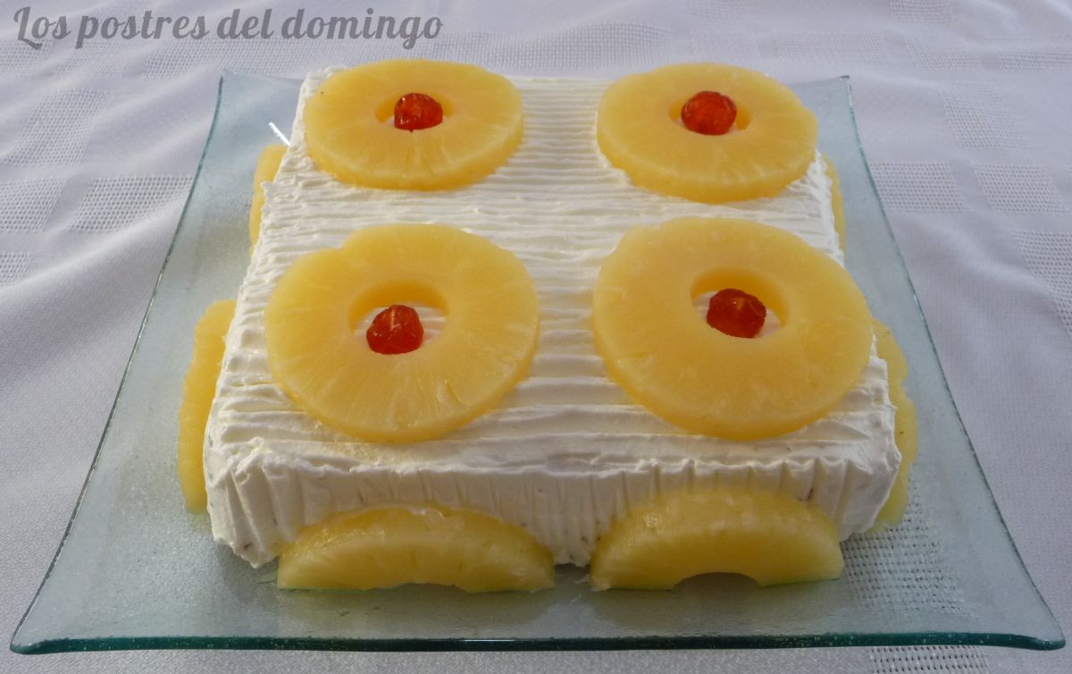 Tarta de limón con piña