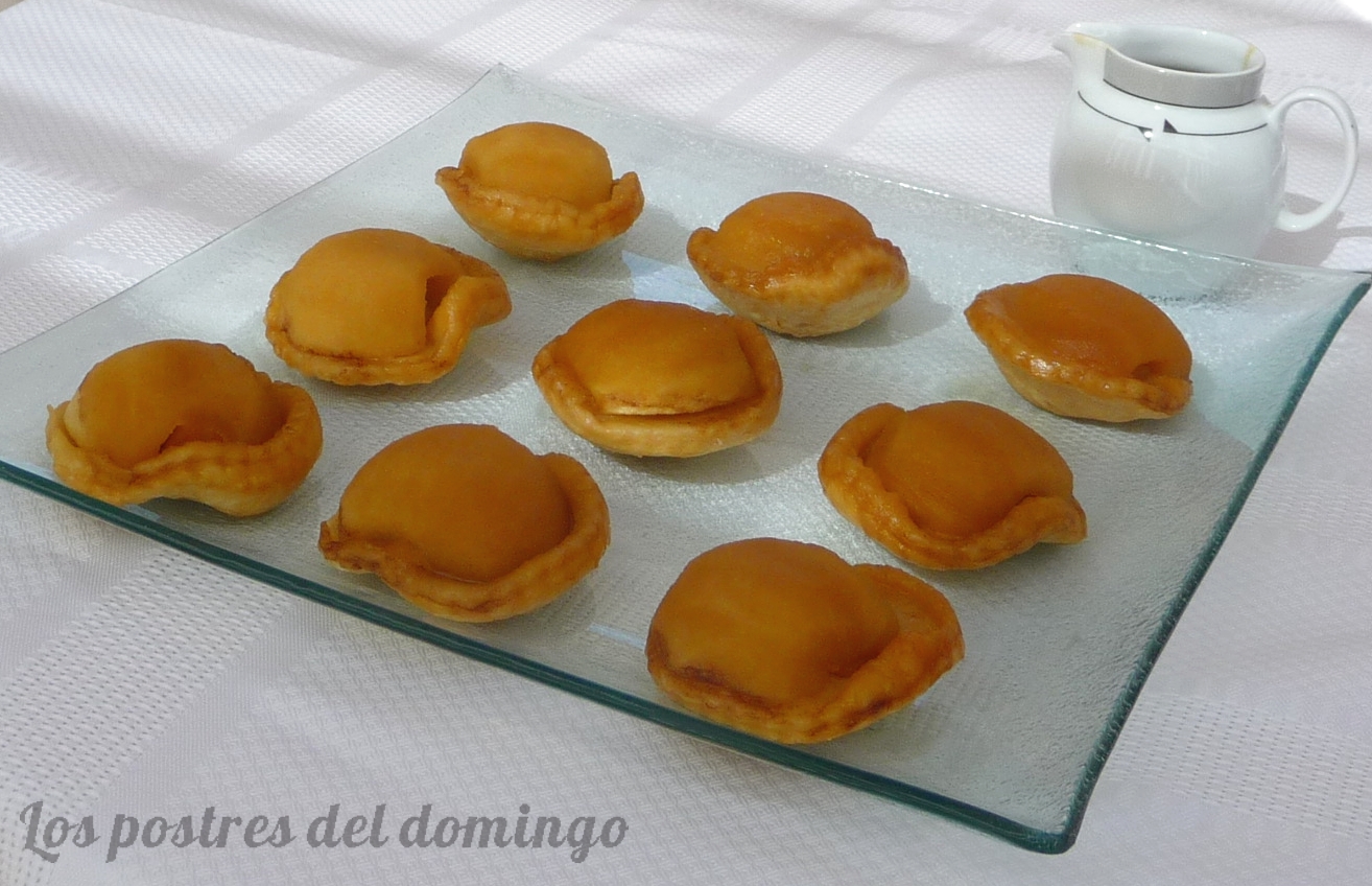 Mini Tatin de manzana bandeja