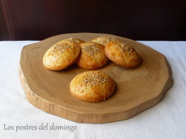 galletas rellenas de chocolate con sésamo