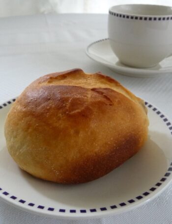 Bollos de aceite y pasas