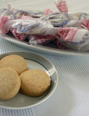Mantecados de almendra