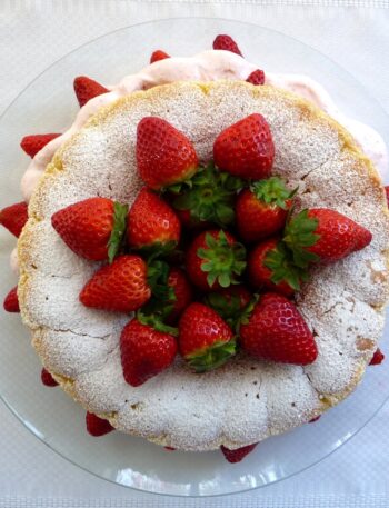 Pasta choux con fresas