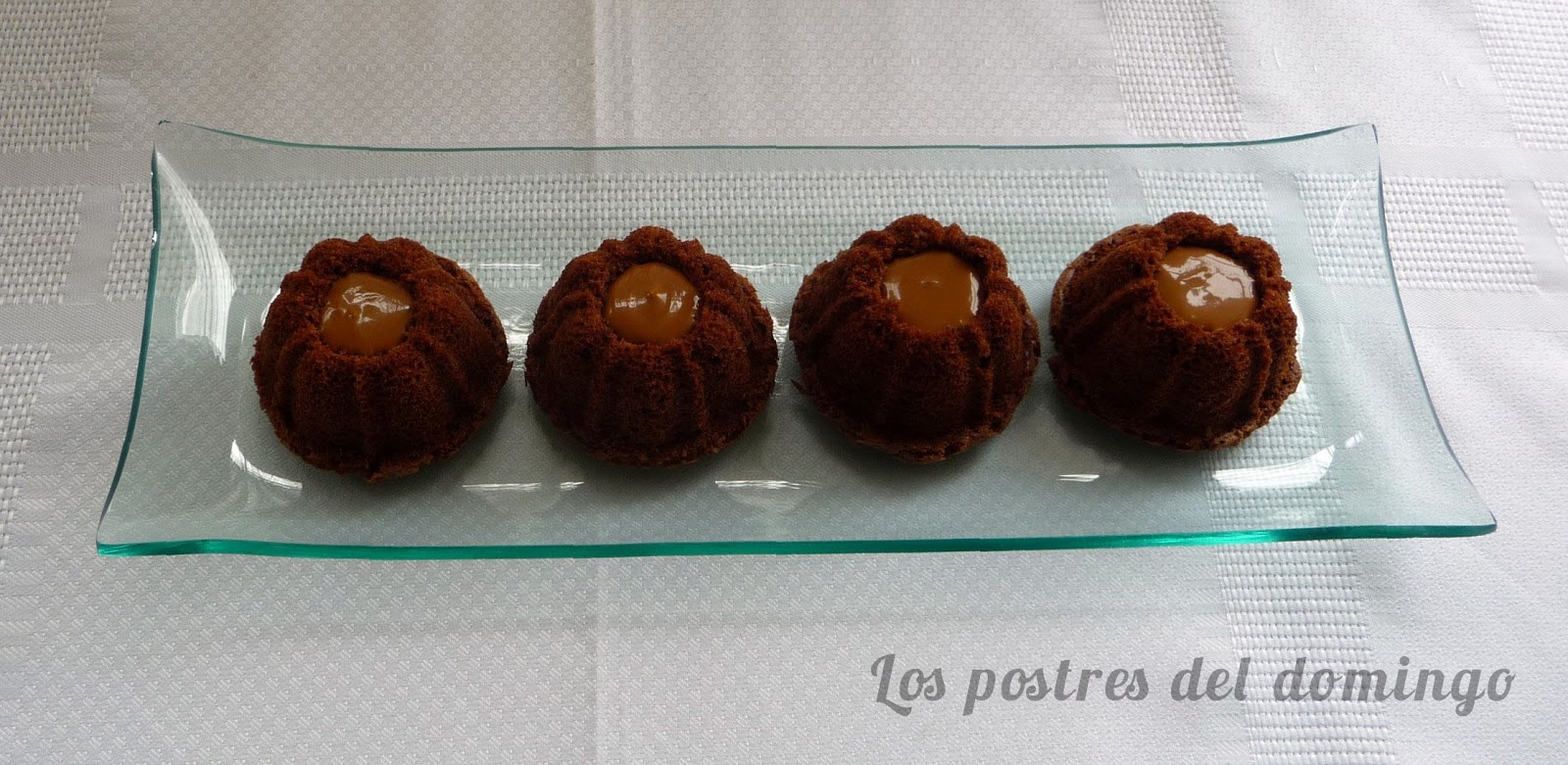Pastel de chocolate con dulce de leche