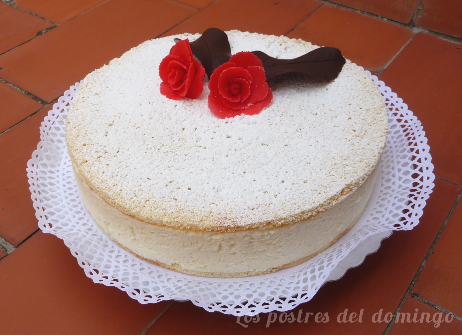 Tarta de chocolate blanco y naranja