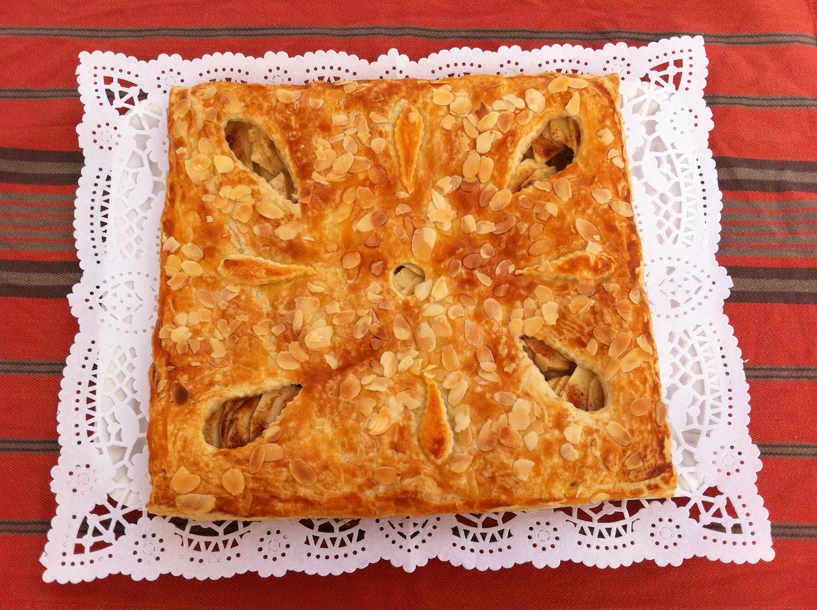 Tarta de manzana y hojaldre